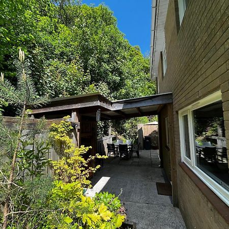 Waterfall Lodge Pontneddfechan Exterior photo